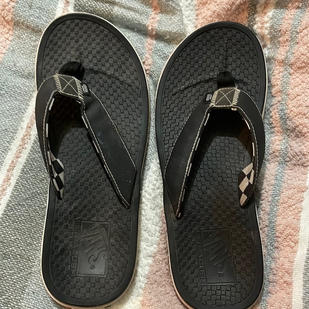 MENS Vans flip flops size 9